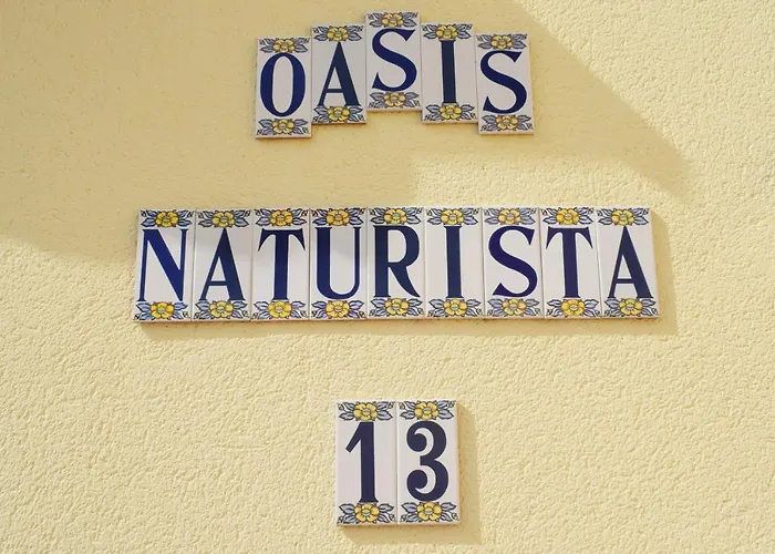 Oasis Naturista, Bahia De Vera
